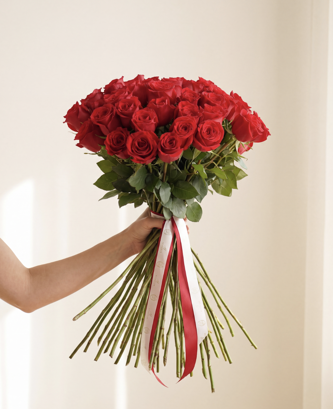 35 Premium Red Roses