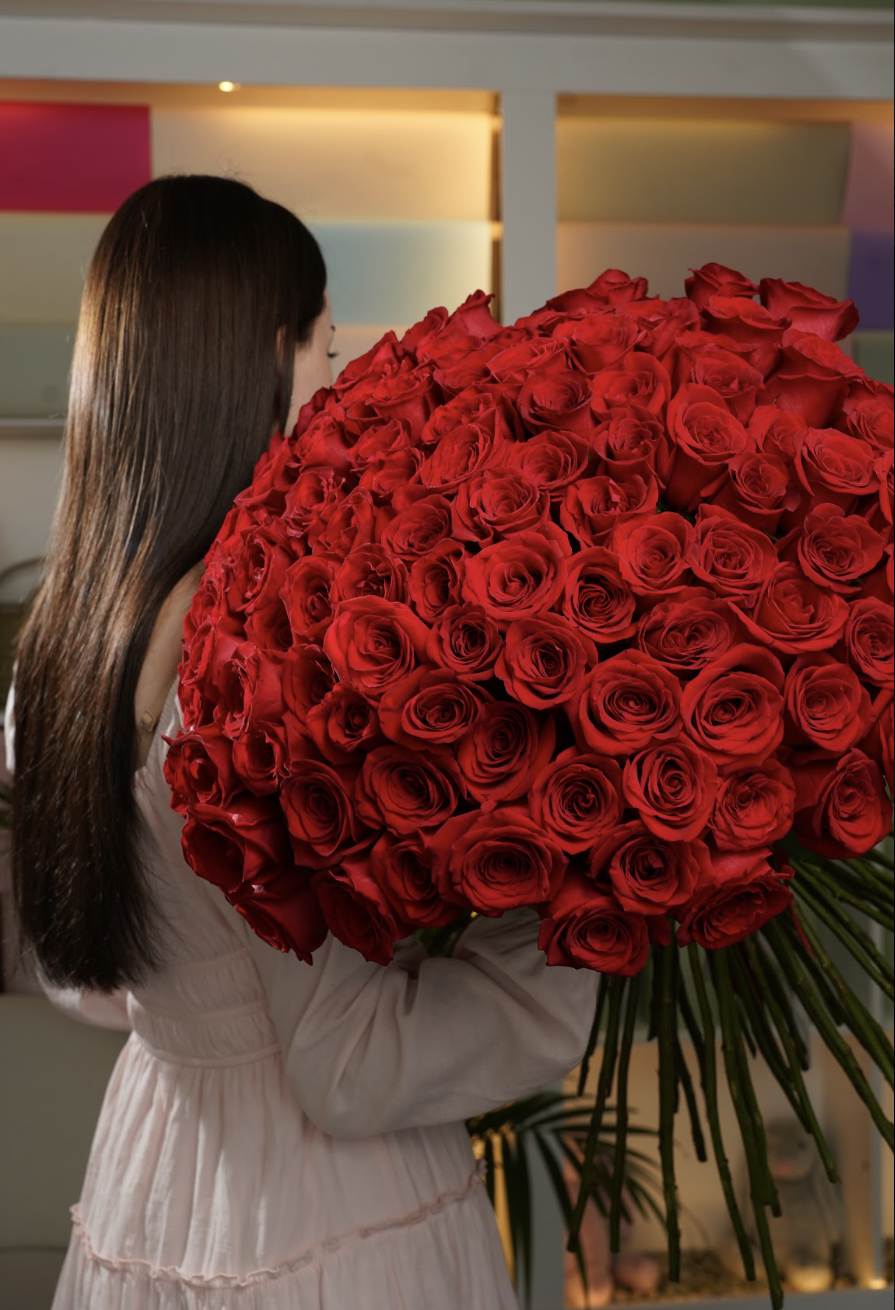 101 Premium Red Roses